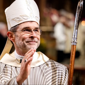 (c) Erzdiözese Wien, Stephan Schönlaub: Erzbischof_Gruenwidl_Bischofsweihe (c) Erzdiözese Wien, Stephan Schönlaub: Erzbischof_Gruenwidl_Bischofsweihe